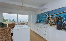Captain'S Apartment